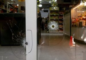 حمله به فروشگاه همسر مسی/ پیام عجیب تیراندازها به ستاره پاریسن ژرمن