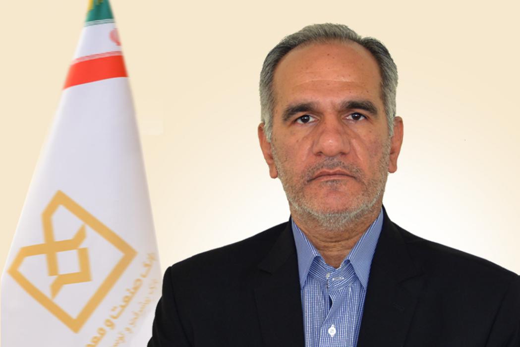 بهمن فرزدی