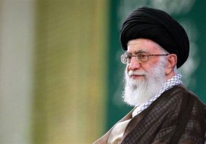 هدیه‌ای از طرف رهبر انقلاب به نشانه‌ تکریم و احترام به شهدای عزیز محیط زیست + یادداشت امام ‌خامنه‌ای