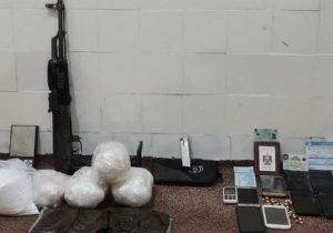 دستگیری یک تیم توزیع موادمخدر در نوار مرزی جنوب غرب کشور