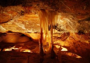 کشف غارهای زیرزمینی جنولان
