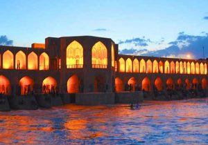 کشف یک شهر زیرزمینی عجیب در اصفهان+ عکس
