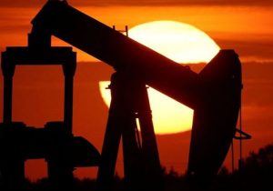 افزایش قیمت نفت به ۸۲ دلار
