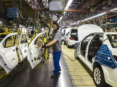 تولید خودرو ایران با رشد ۱۲ درصدی به مرز ۱.۲ میلیون رسید