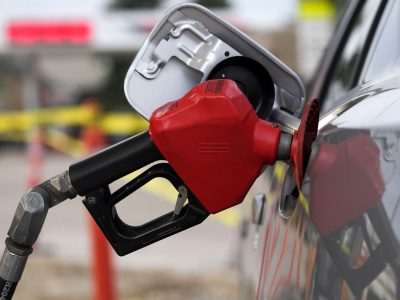 فروش بنزین ۷ هزار تومانی در پلتفرم‌های آنلاین